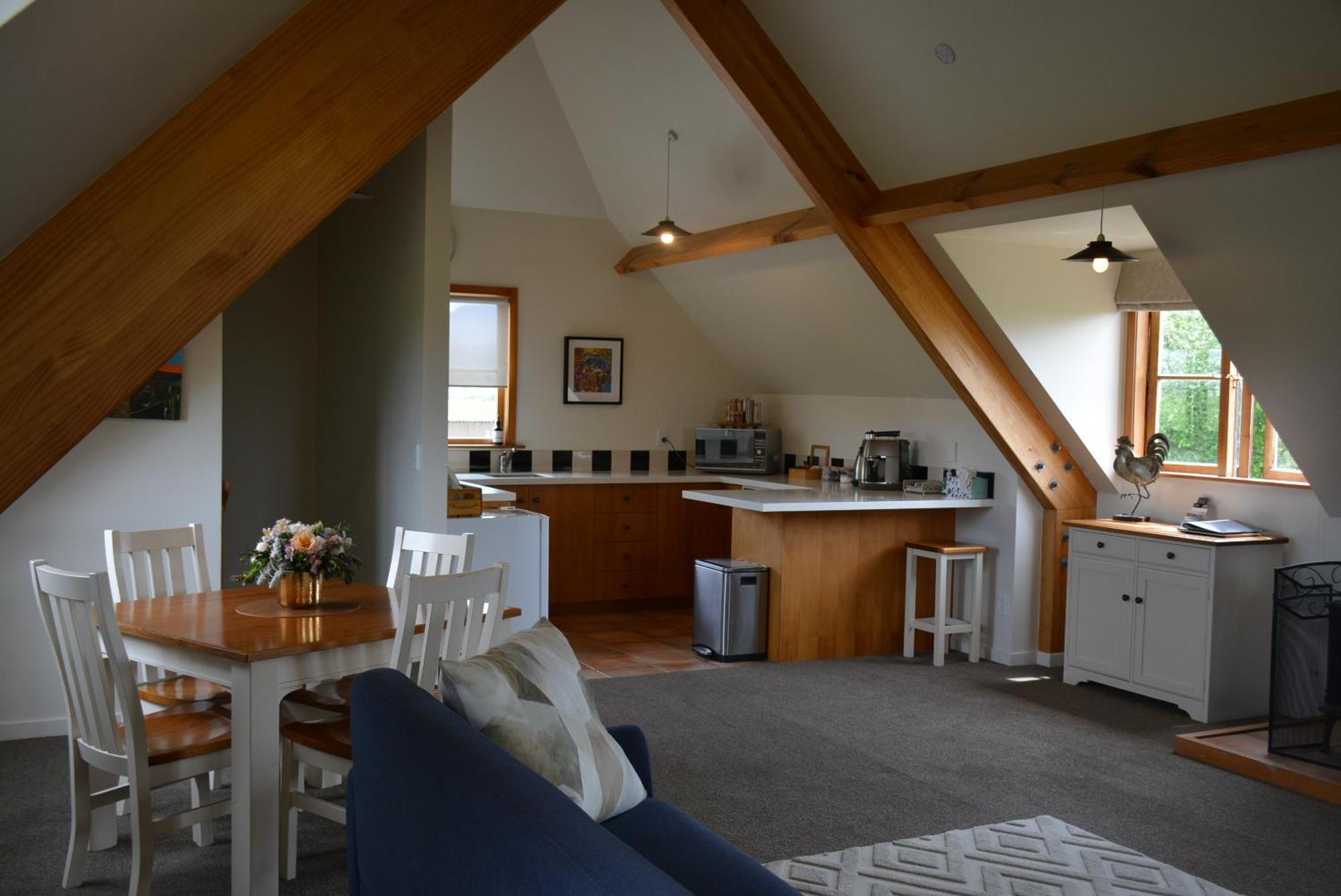 Ddog Vineyard & Bnb Renwick ภายนอก รูปภาพ